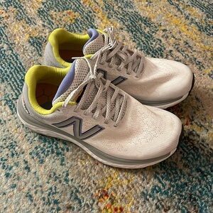 New Balance Fresh Foam 680 V7 Wide Width (D)